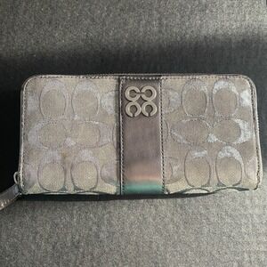 Coach Womens Accordian Zip Around Wallet Signature Canvas Silver Beige Card Slot